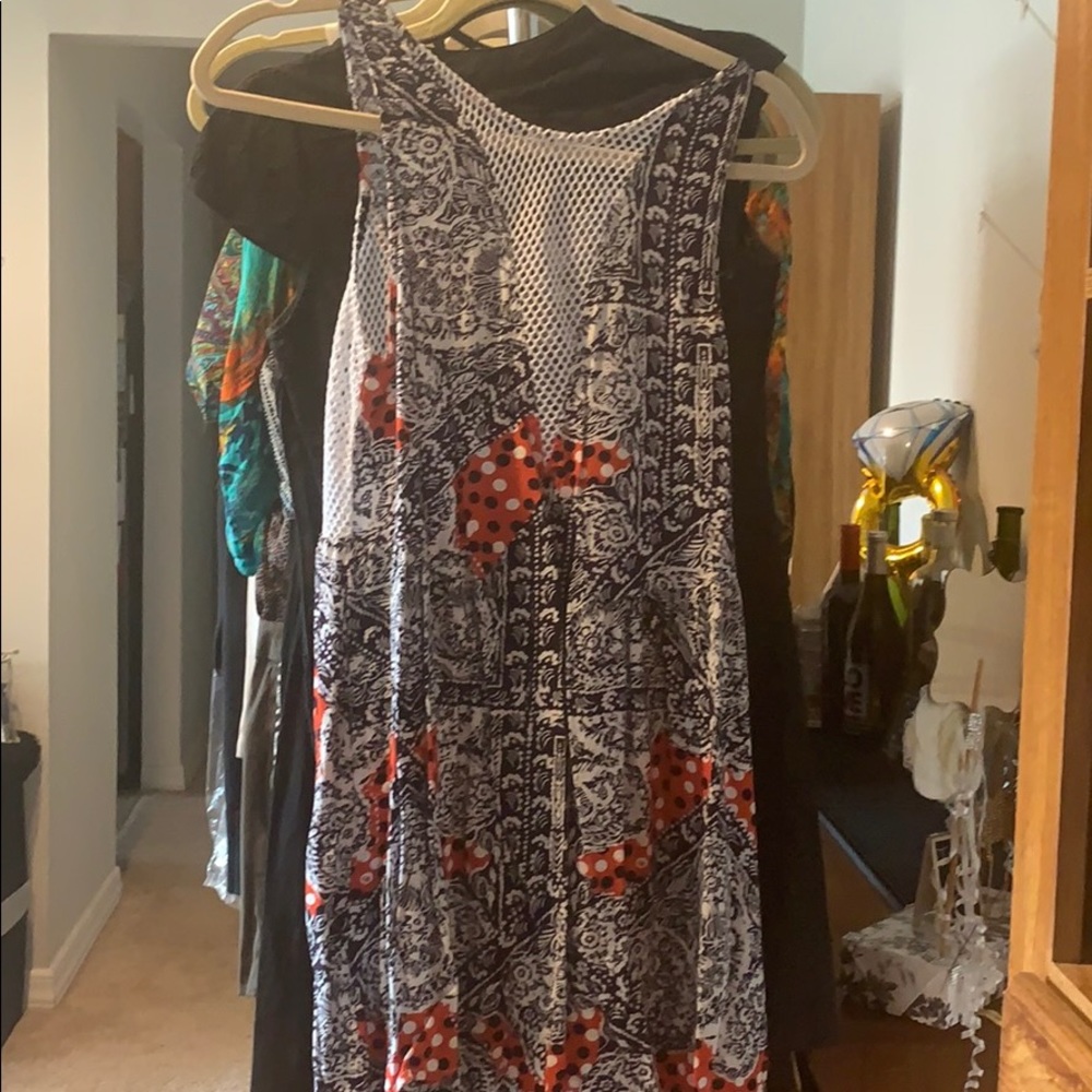 Dress - Picture 2 of 4